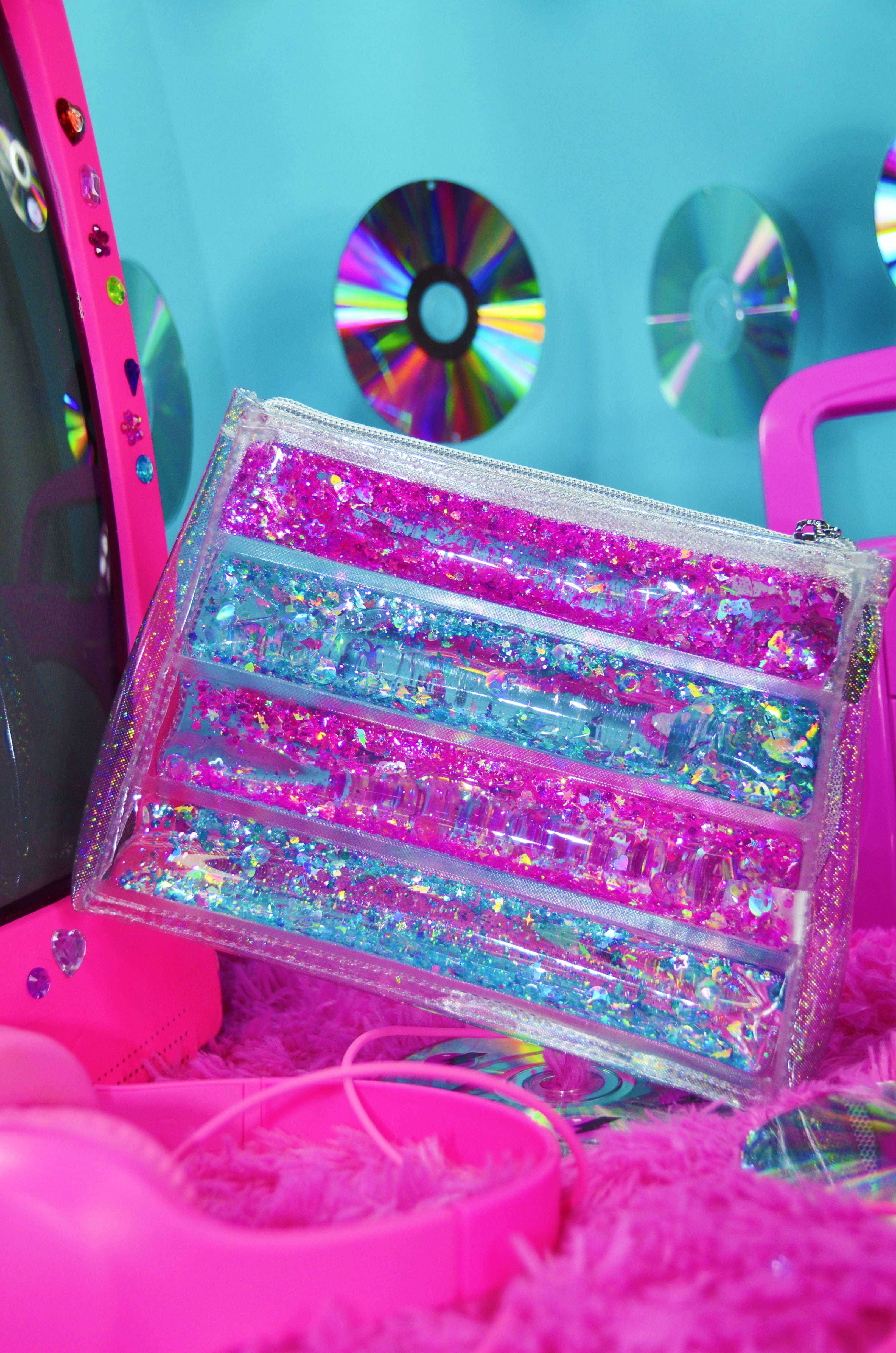 Glitter Goo Makeup Bag – Pixel Pop