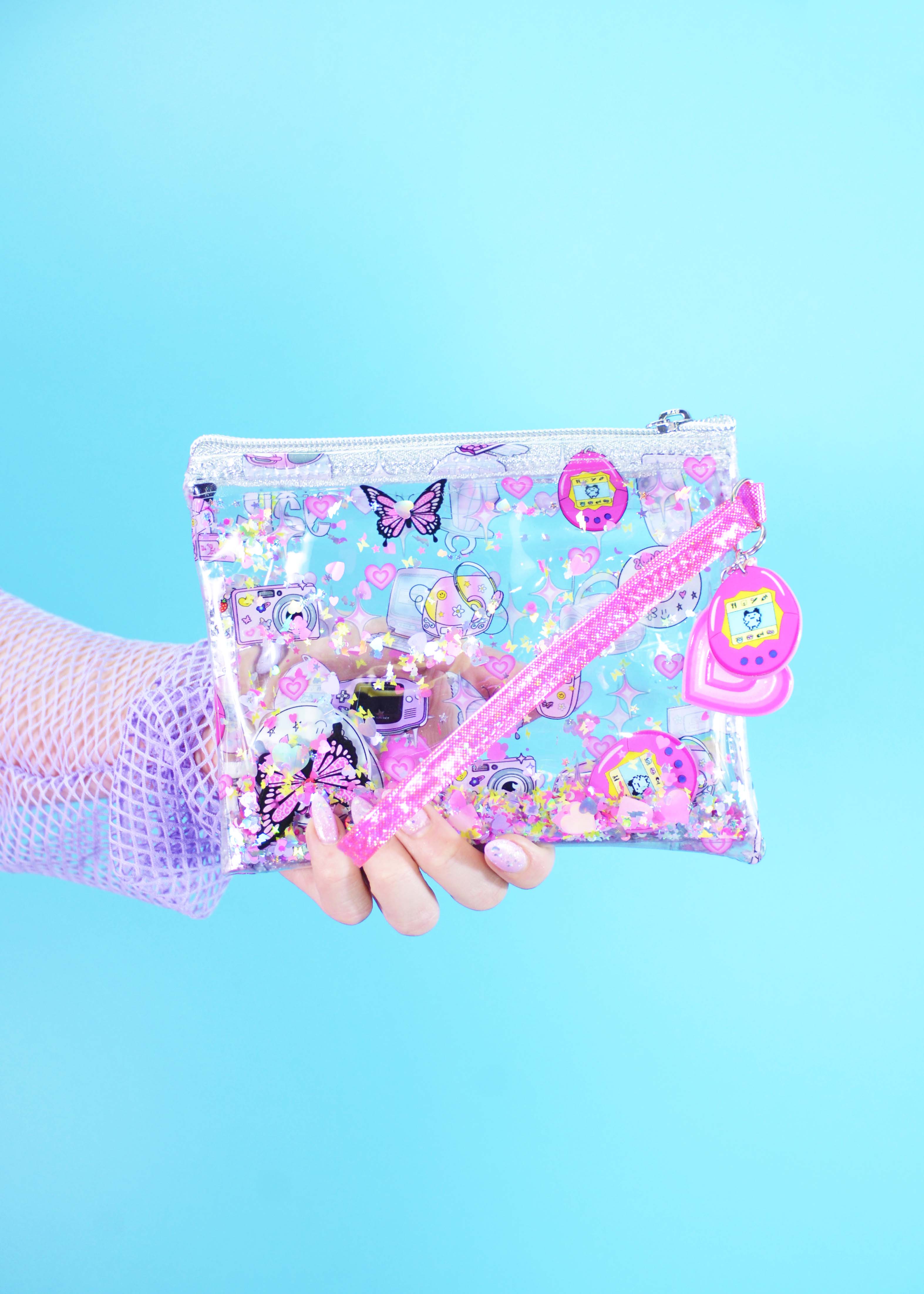 Liquid Glitter Wristlet – Dot Com Cutie
