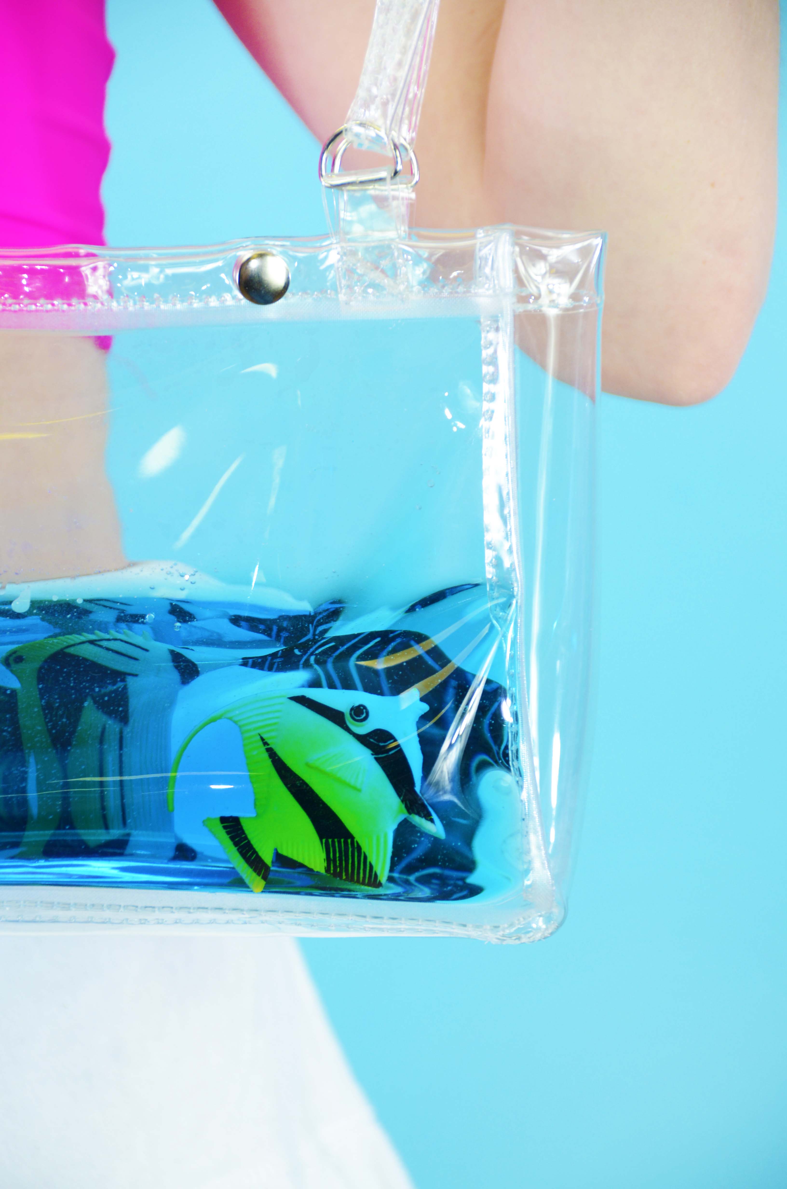 Liquid Snap Purse - Go Fish - Electric Bubblegum