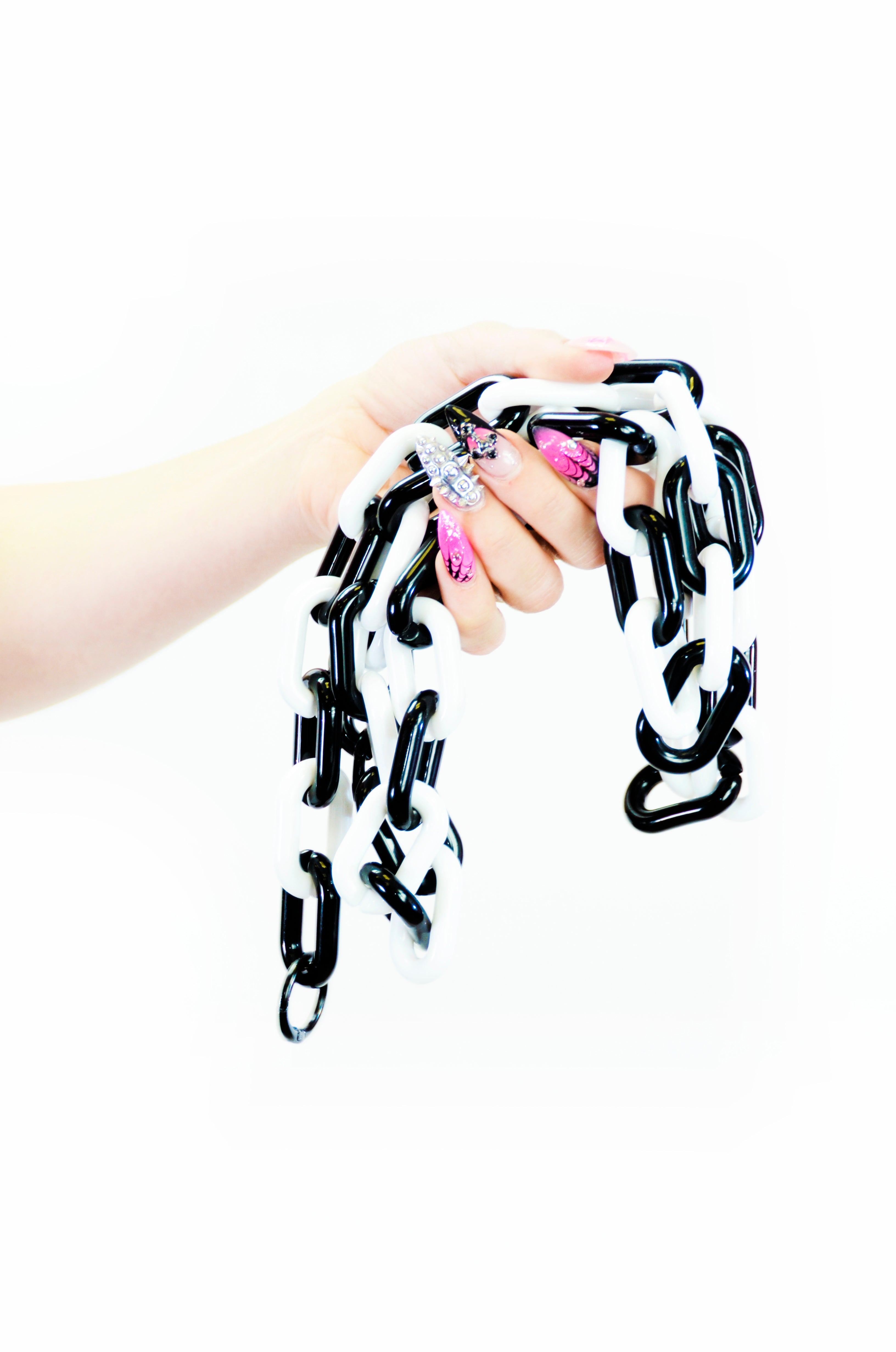Black & White Acrylic Chain Strap