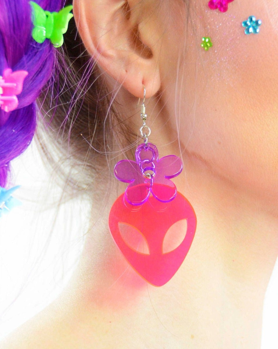 Rave Babe Alien Head Earrings - Electric Bubblegum