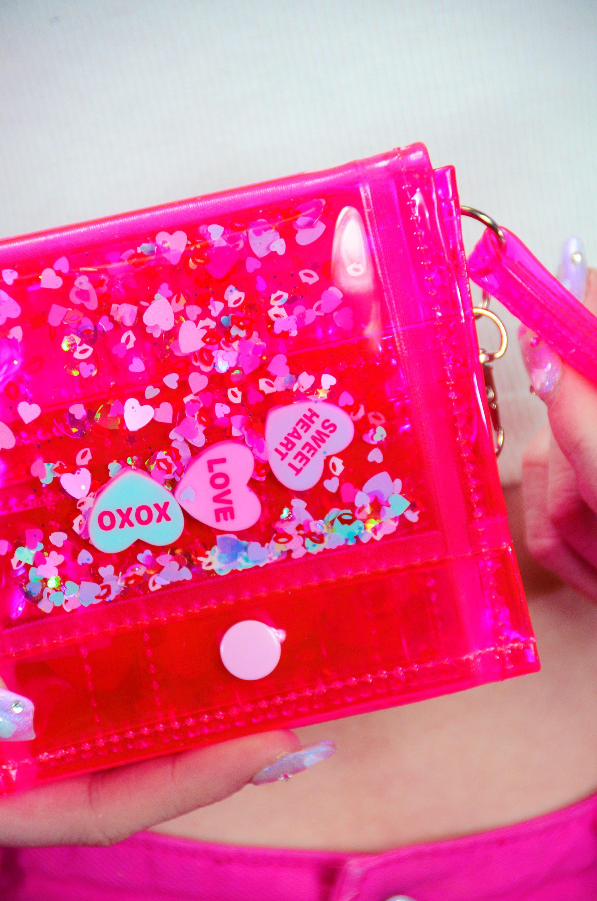 Liquid Glitter Mini Wristlet Wallet - Be My Valentine