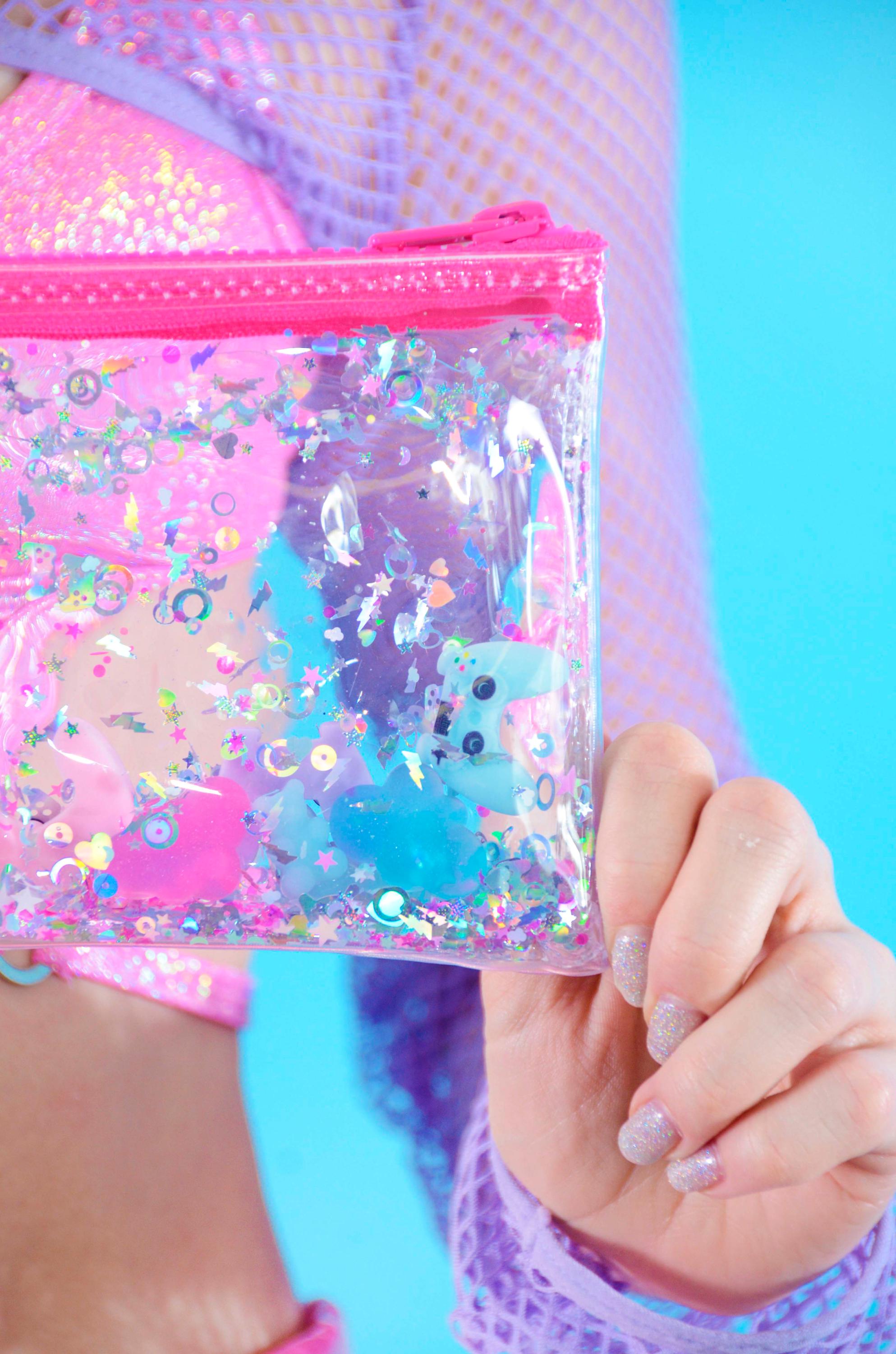 Liquid Glitter Pencil Case – Electric Dream Console