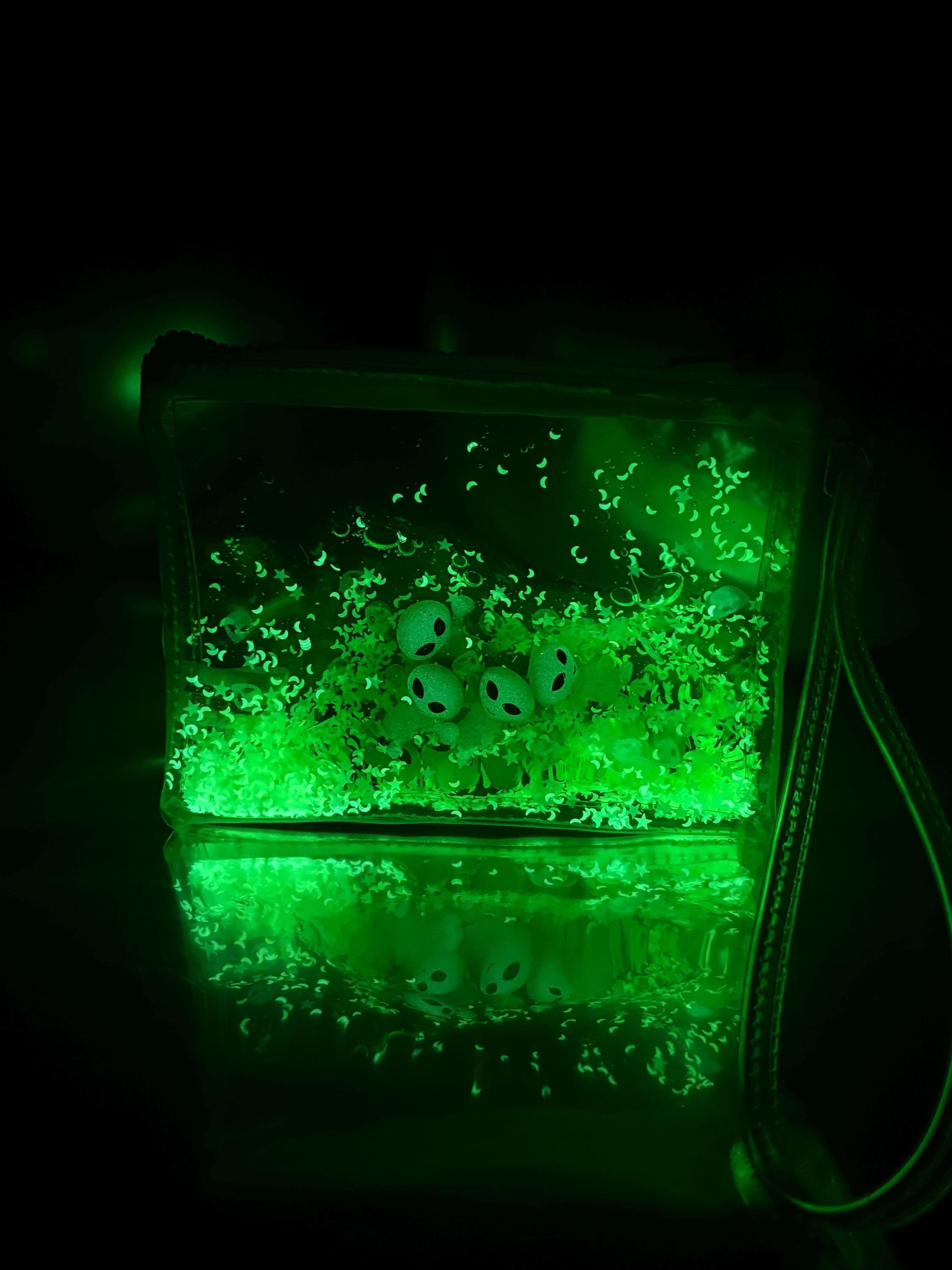 Glitter Goo Wristlet - Attack on Mars - Green - Electric Bubblegum