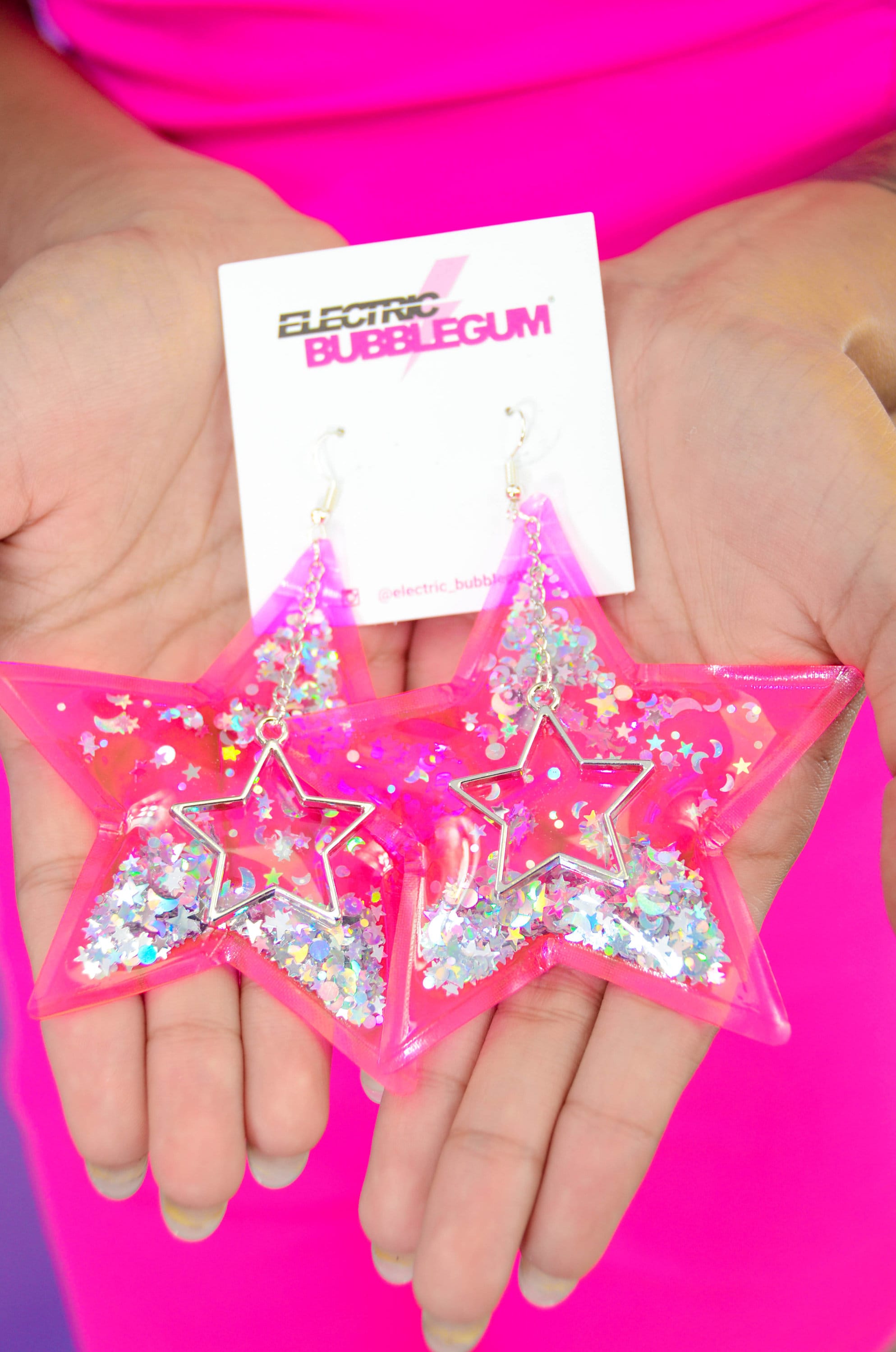 Liquid Glitter Star Earrings - Disco Doll - Electric Bubblegum